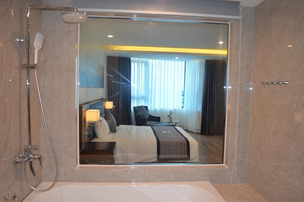 Eagle Hotel Dai Tiet Bagian luar foto