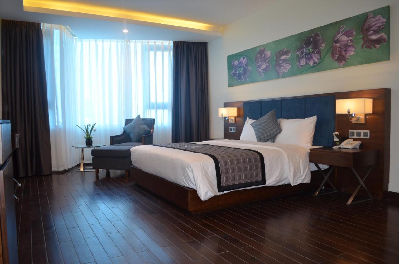Eagle Hotel Dai Tiet Bagian luar foto