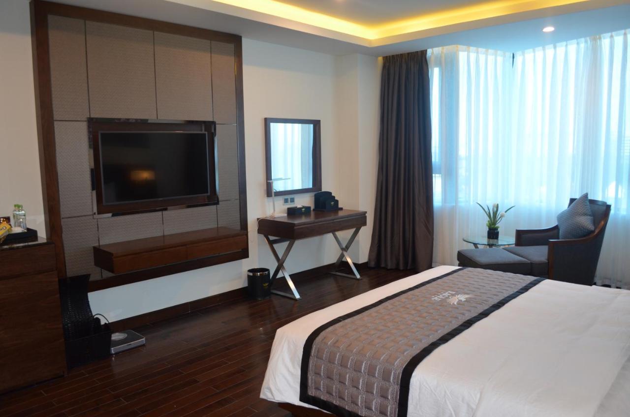 Eagle Hotel Dai Tiet Bagian luar foto
