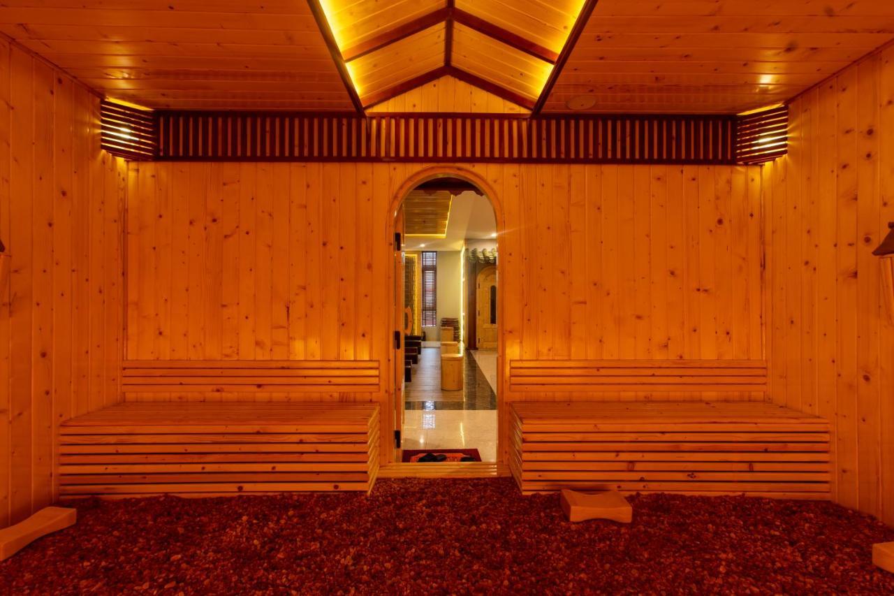 Eagle Hotel Dai Tiet Bagian luar foto